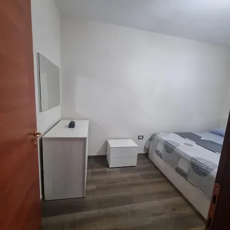 Ilo'S Apartment *